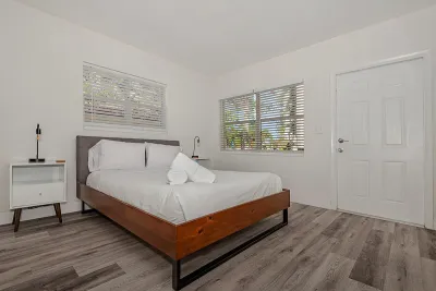 Sunset Garden Pompano